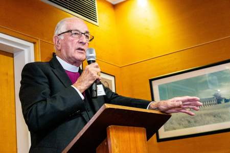 Peter Carnley visits St John's College