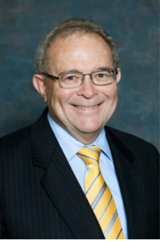 Photograph of Dr Barry Kelly AM